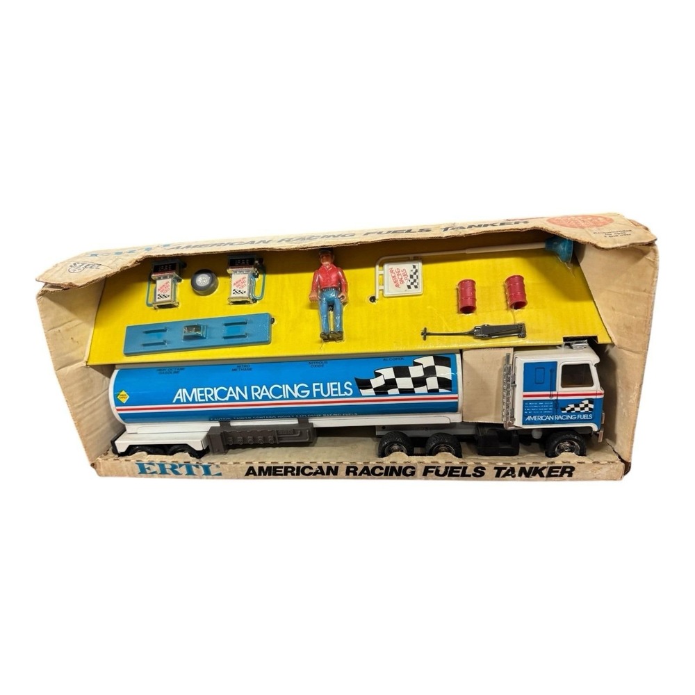 Vintage Ertl‎ American Racing Fuel Tanker And Accessories